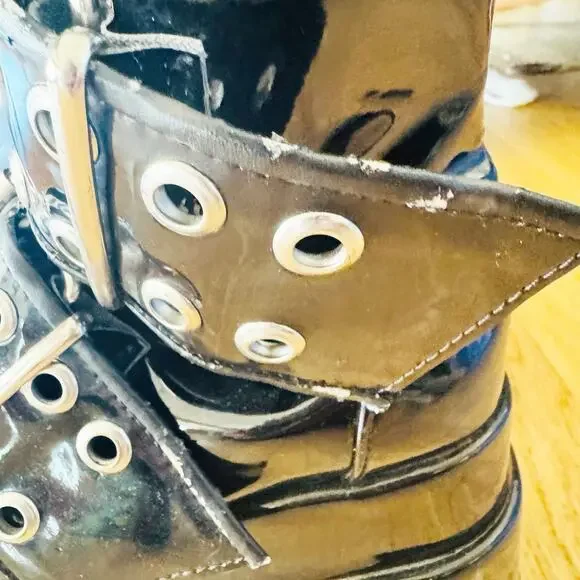 Demonia Black Platform Boots Patent Leather Buckle Women’s Size 7 US BEAR 104 - Picture 9 of 10